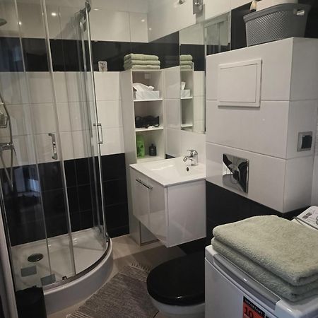 Retro Apartament Blisko Parku 코잘린 외부 사진