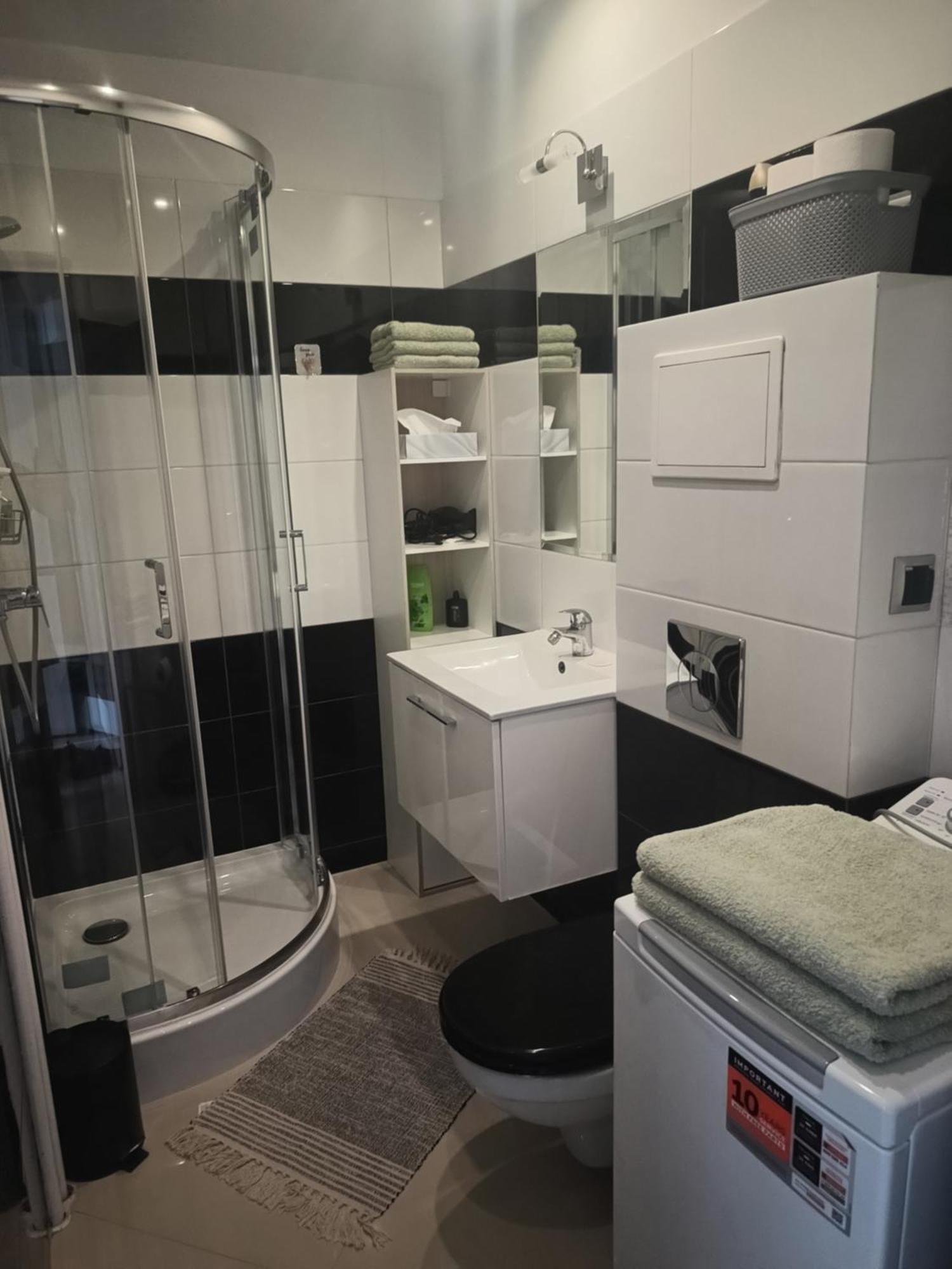 Retro Apartament Blisko Parku 코잘린 외부 사진